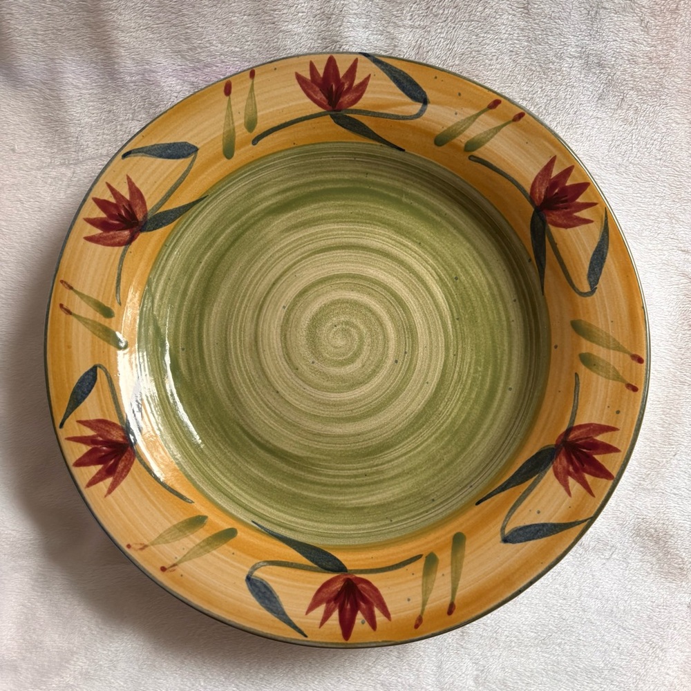 Pier 1 Elizabeth Dinner Plate Red Blue Floral on Yellow Green Background